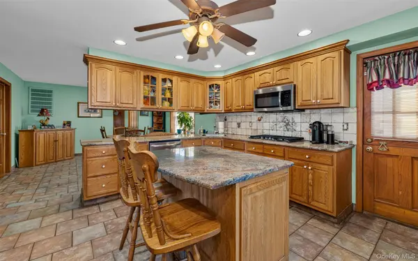 498 Cedarhurst AVE, Cedarhurst, NY 11516