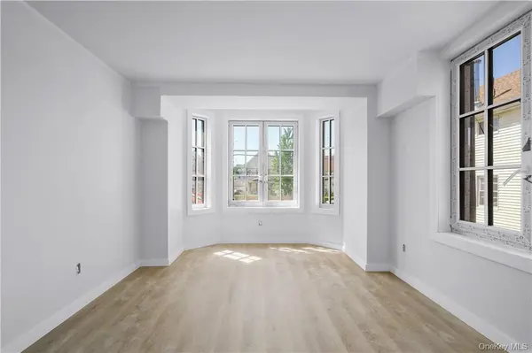 139 Fifth AVE #3h, Pelham, NY 10803
