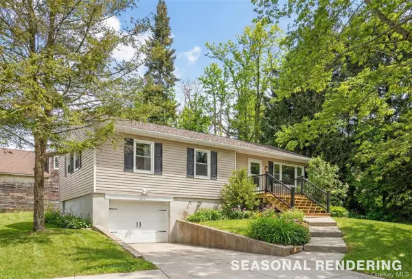 676-678 Oak Summit RD, Millbrook, NY 12545