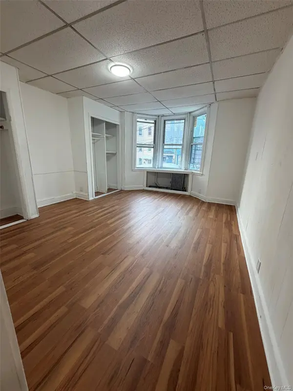 78 Maple ST #1FL, Yonkers, NY 10701