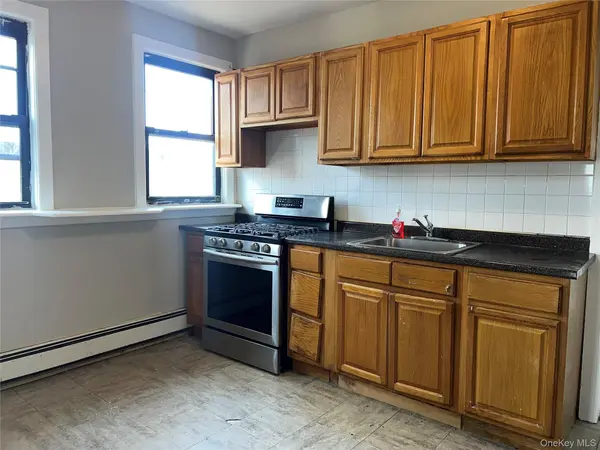 299 E. Third ST #Second floor, Mount Vernon, NY 10553