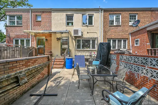 14703 77th RD, Flushing, NY 11367