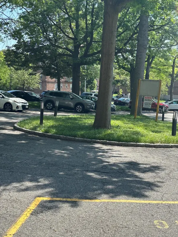 86-70 FRANCIS LEWIS BOULEVARD #B65, Queens Village, NY 11427