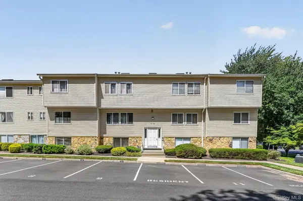 25 College AVE #102, Nanuet, NY 10954