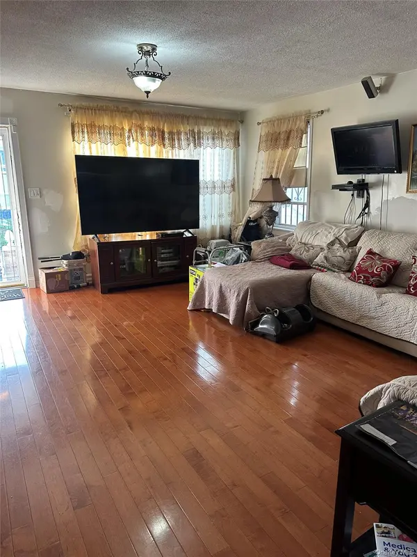 106-15 Pinegrove ST, Jamaica, NY 11435