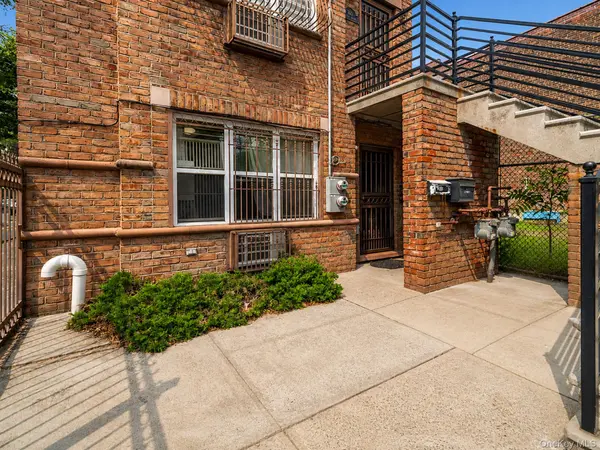 143 Newport ST, Brooklyn, NY 11212