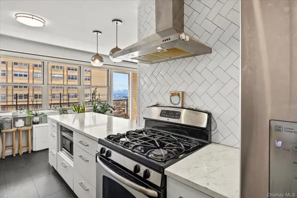 102-30 66th RD #25F, Forest Hills, NY 11375