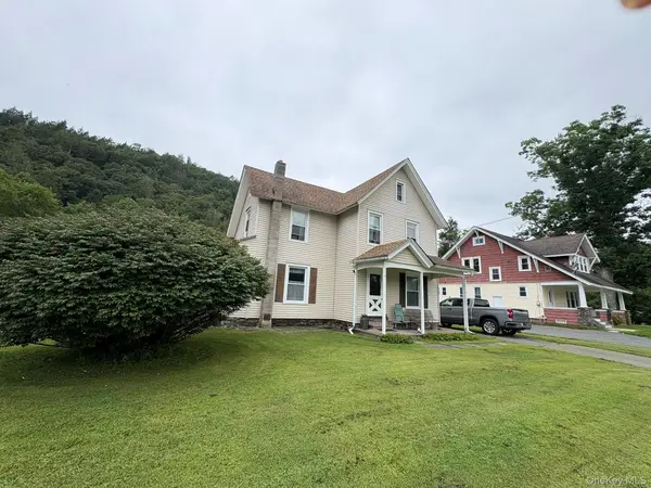 5 Riverside DR, Roscoe, NY 12776