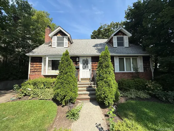 101 Elm ST, Huntington, NY 11743