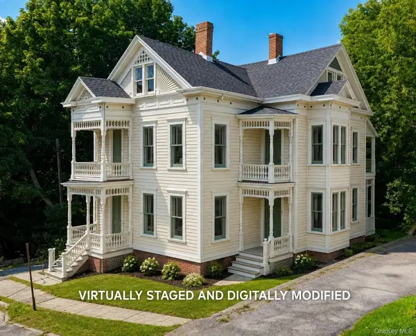 11 Summit AVE, Catskill, NY 12414