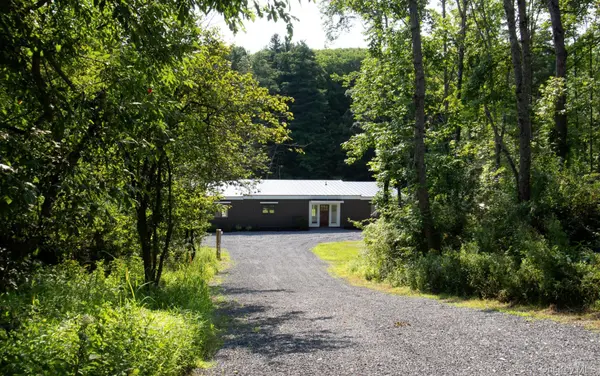 0 Scannell RD, Ghent, NY 12075