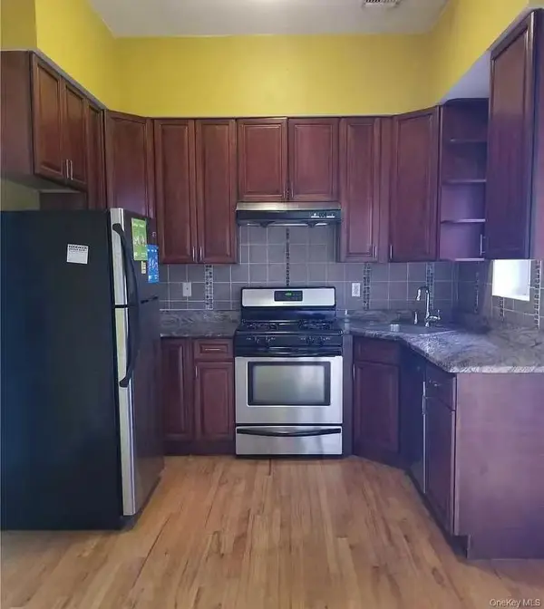 71-74 161st ST #Second Floor, Fresh Meadows, NY 11365
