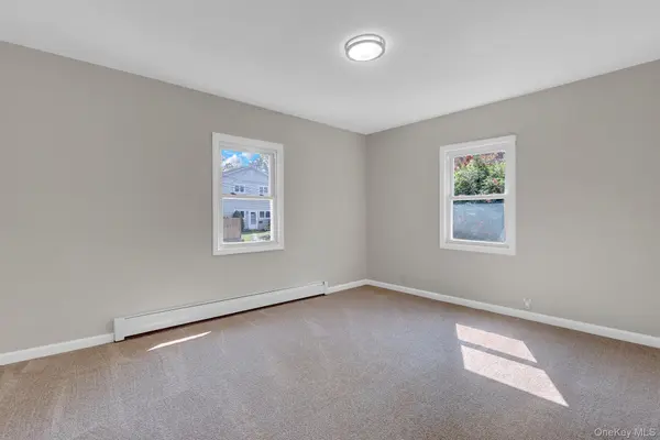 71 Valentine AVE, Glen Cove, NY 11542
