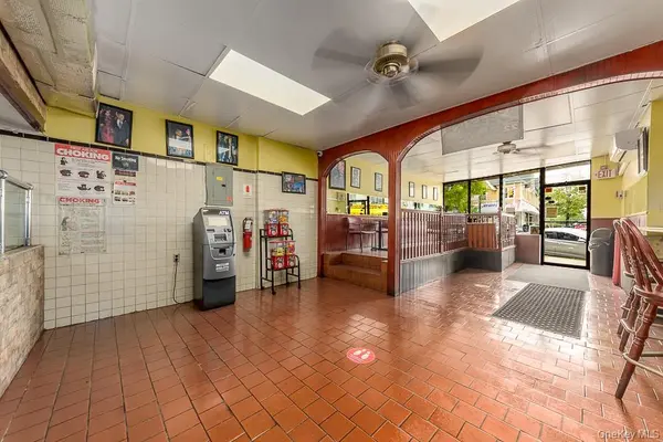 200-03 Hollis Ave AVE, Saint Albans, NY 11412
