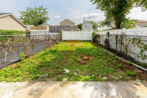 12313 144th ST, Jamaica, NY 11436