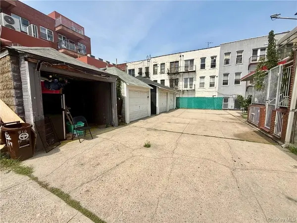 816 53rd ST, Brooklyn, NY 11220