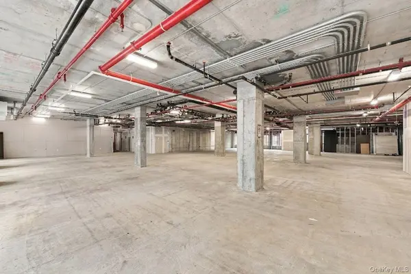 37-14 34th ST #1st FL, Long Island City, NY 11101