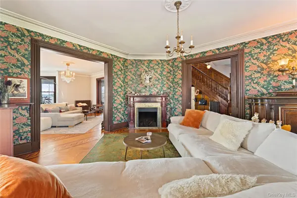 28 Hamilton AVE, Ossining, NY 10562