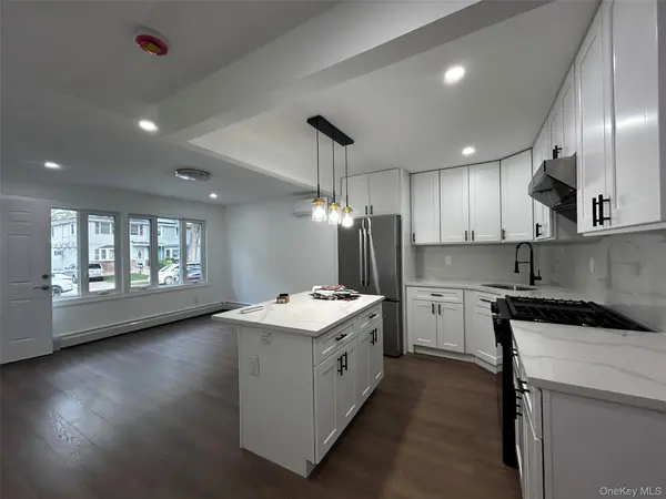6446 217th #2FL, Oakland Gardens, NY 11364