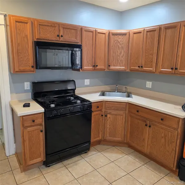 35 Manitou AVE #2, Poughkeepsie, NY 12603