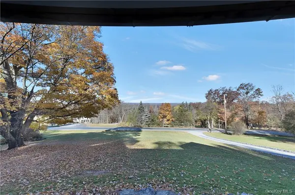 256 Ridge RD, Campbell Hall, NY 10916