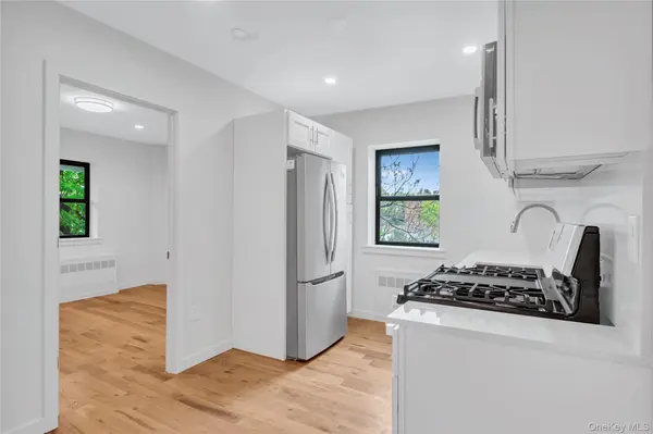 671 Bronx River RD #4P, Yonkers, NY 10704