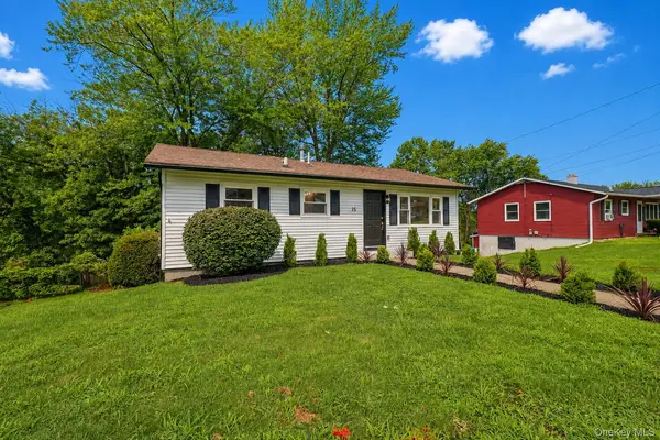 15 Fleetwood DR, Newburgh, NY 12550