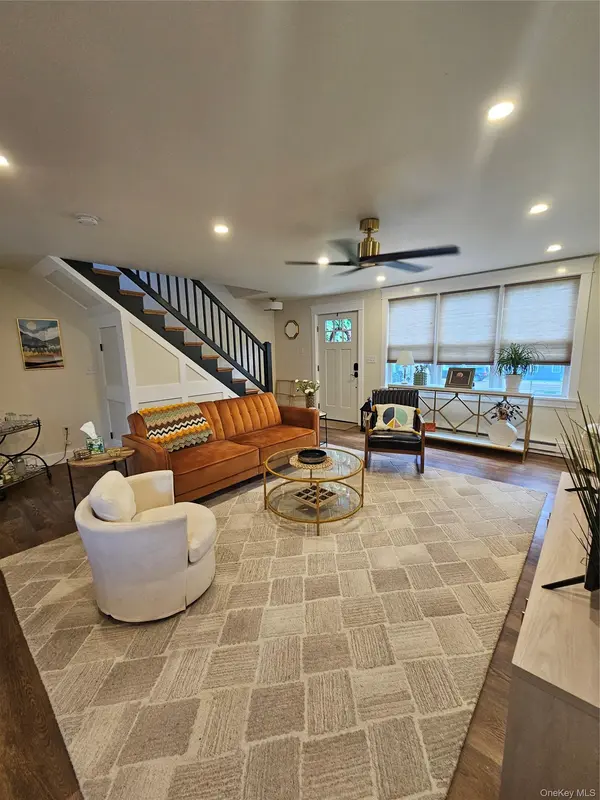 16 N Washington ST, Athens, NY 12015