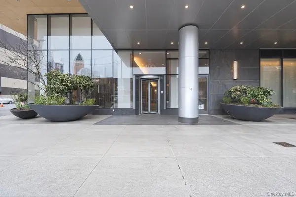 460 W 42nd Street #57G, New York (manhattan), NY 10036