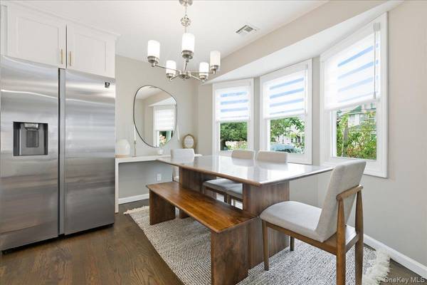 47 Fendale ST, Franklin Square, NY 11010