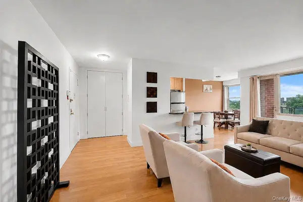 400 Cozine AVE #5E, Brooklyn, NY 11207