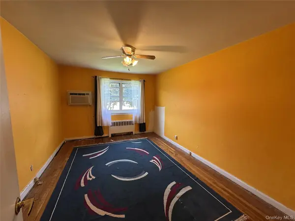 150-33 Jewel AVE #303B, Flushing, NY 11367