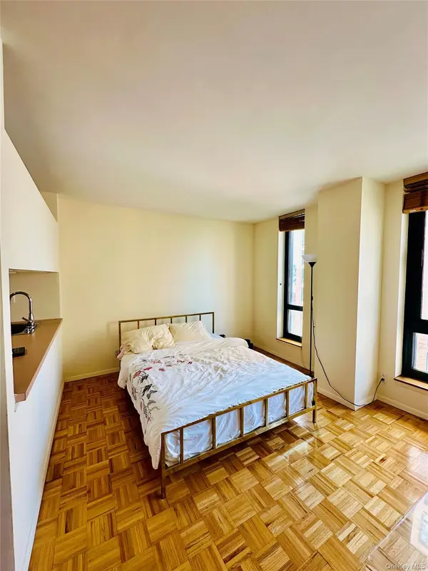 1 Irving PL #U17H, New York (manhattan), NY 10003