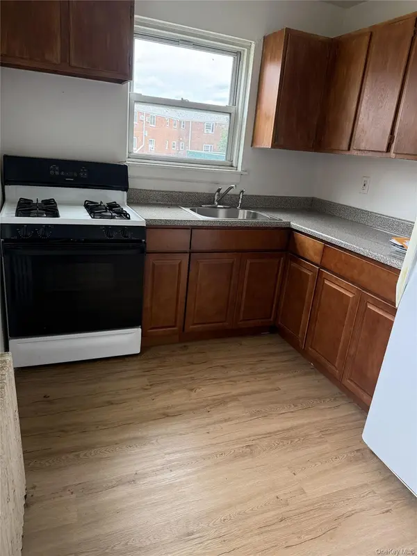 76-33 Commonwealth BLVD #A, Bellerose, NY 11426