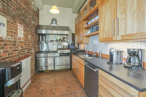 38 High AVE #4-3, Nyack, NY 10960