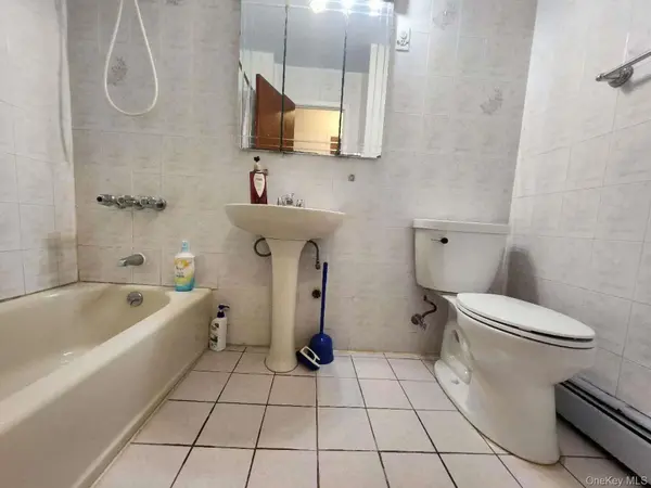 101-64 123 ST, Richmond Hill S., NY 11419