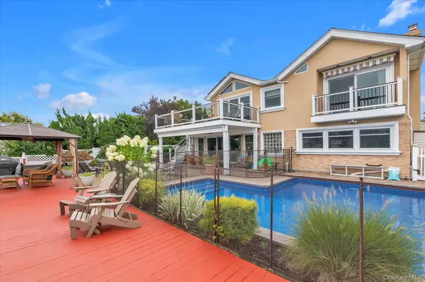 2072 Legion ST, Bellmore, NY 11710
