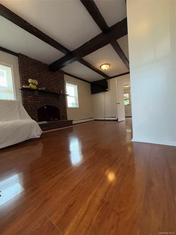 1800 Newbridge RD, North Bellmore, NY 11710