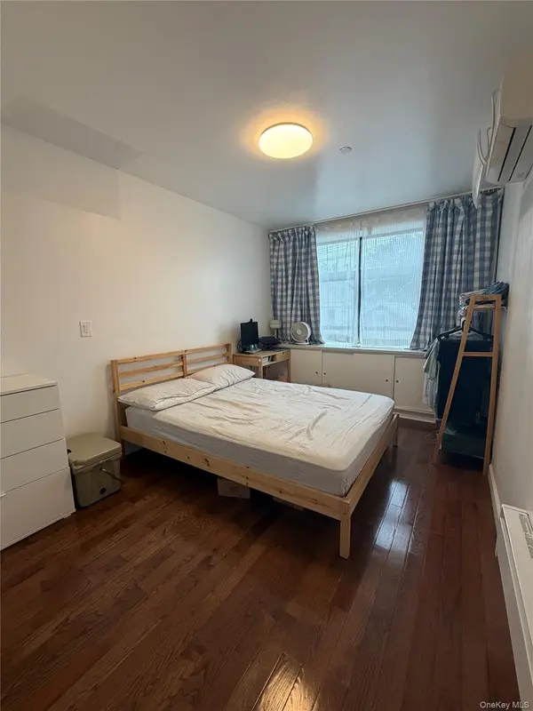 22-30 College Point BLVD #3B, College Point, NY 11356