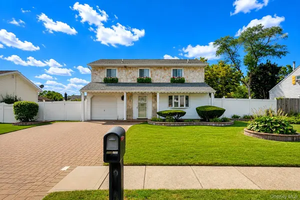 164 Bark AVE, Central Islip, NY 11722
