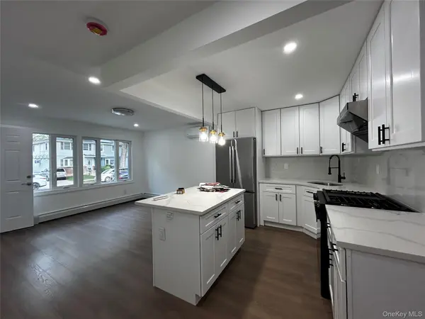6446 217th ST #1st Fl+Basement, Oakland Gardens, NY 11364