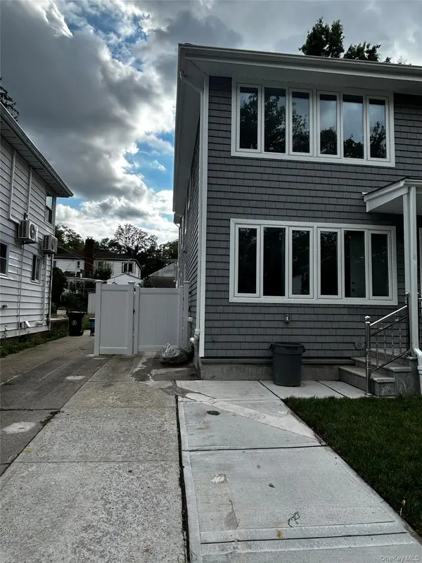 6446 217th ST #1st Fl+Basement, Oakland Gardens, NY 11364
