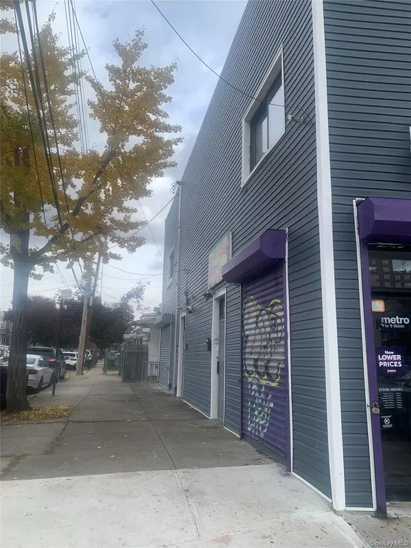 75-25 Parsons BLVD #2F, Fresh Meadows, NY 11366