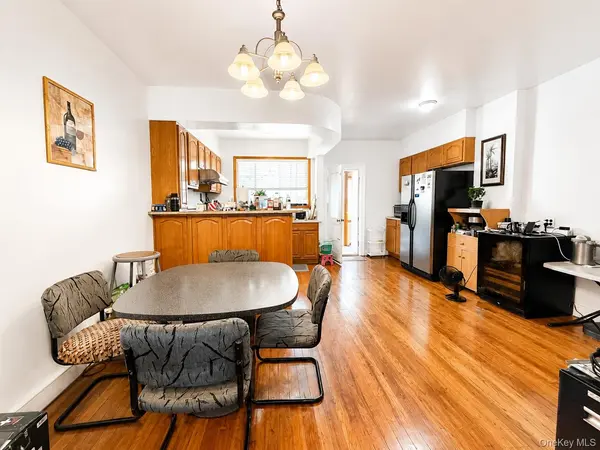 88-31 88th ST, Woodhaven, NY 11421