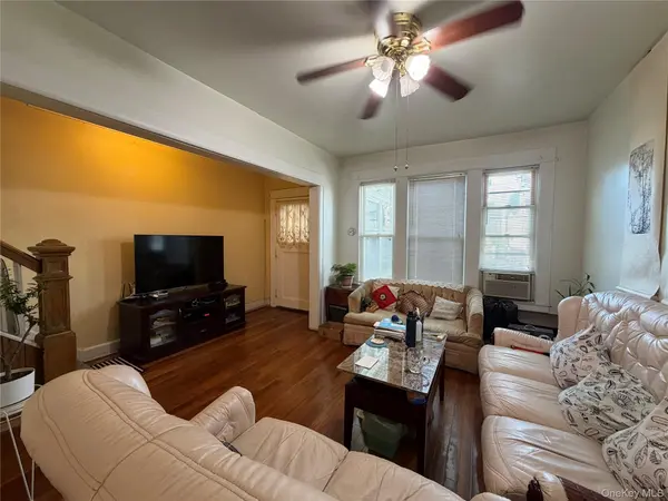 88-31 88th ST, Woodhaven, NY 11421