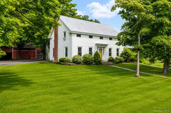 4028 County Route 26, Greenville, NY 12083