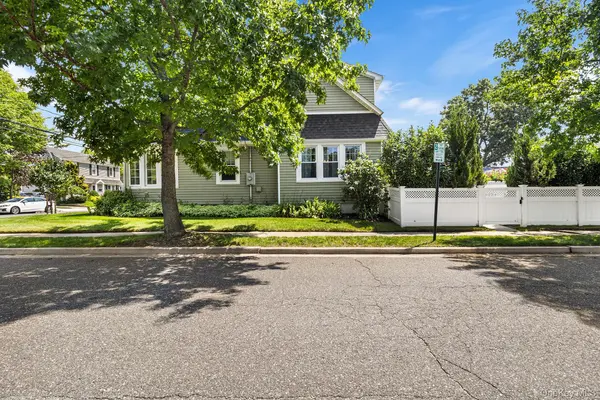 126 Rutland AVE, Rockville Centre, NY 11570