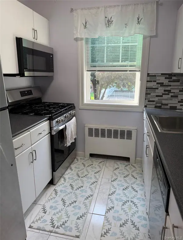 226-09 Union TPKE #B, Oakland Gardens, NY 11364