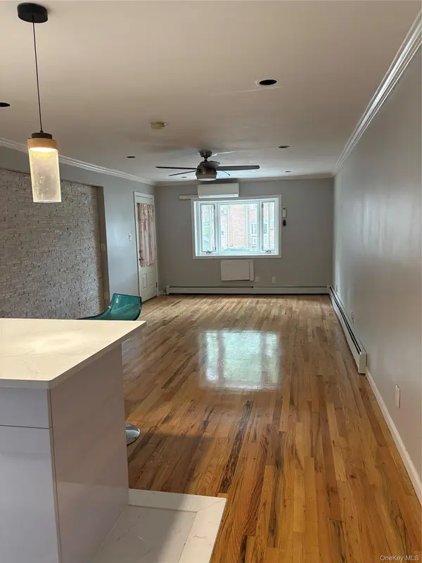 1853 Clintonville St ST #1, Whitestone, NY 11357