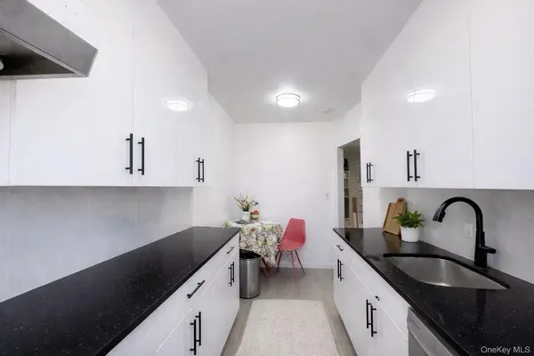 141-03 79 AVE #2K, Flushing, NY 11367